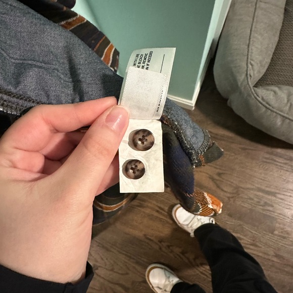 Duluth Trading Co Women's Folklore Flannel Tunic Size L NWT - Picture 8 of 9